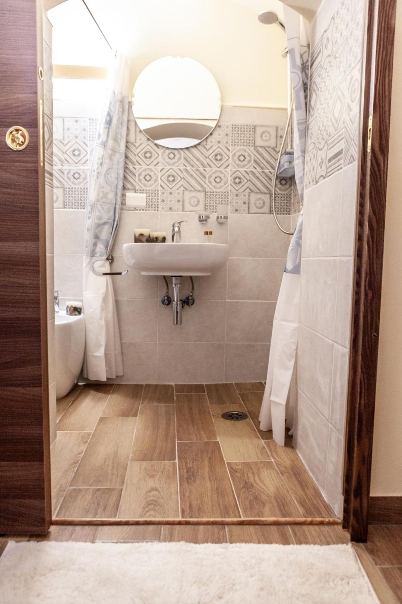 B&B Piazza Noua 1831 ソラ エクステリア 写真
