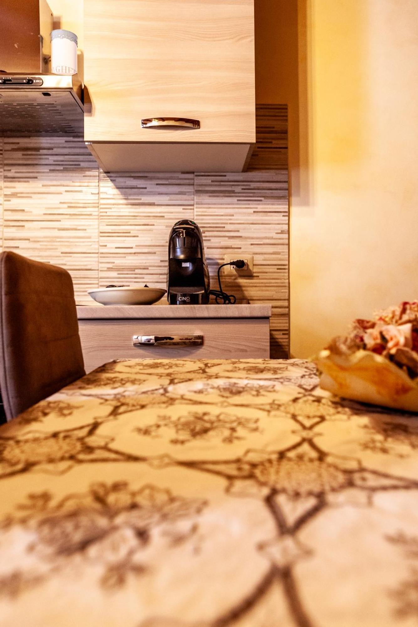 B&B Piazza Noua 1831 ソラ エクステリア 写真